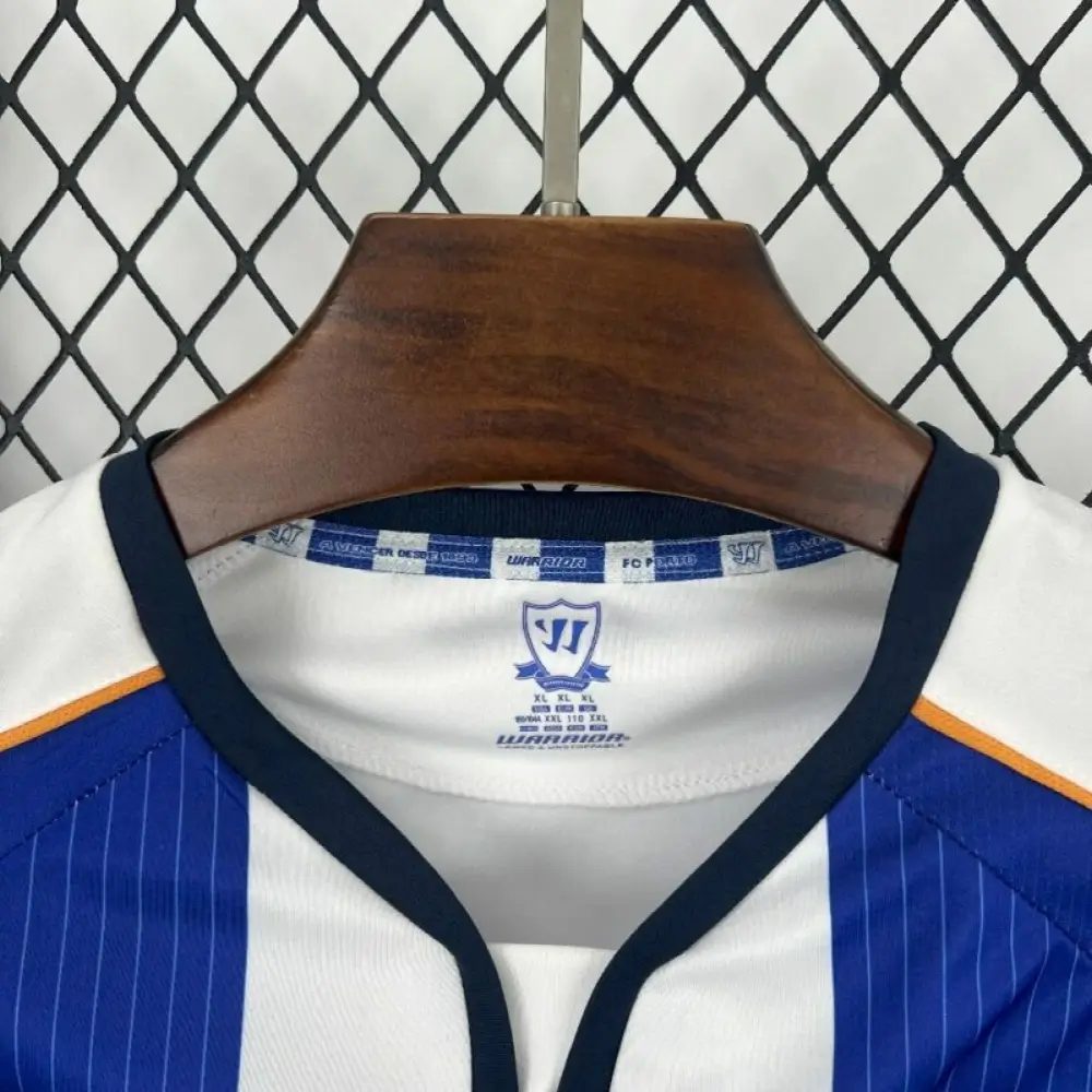 853077cfbe04b5329445a16d 2014/15 Retro FC Porto Home Jersey - Image 6