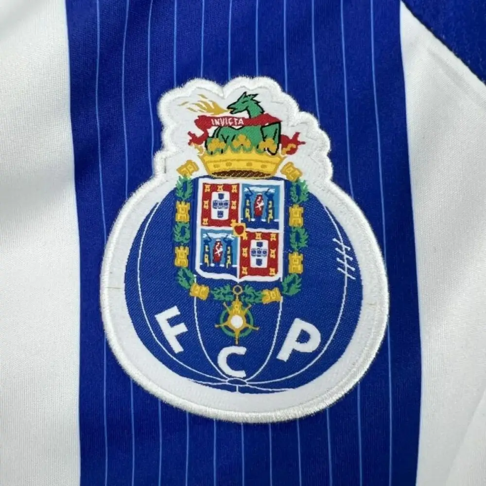 8d1bd31a30f041bb73728454 2014/15 Retro FC Porto Home Jersey - Image 3