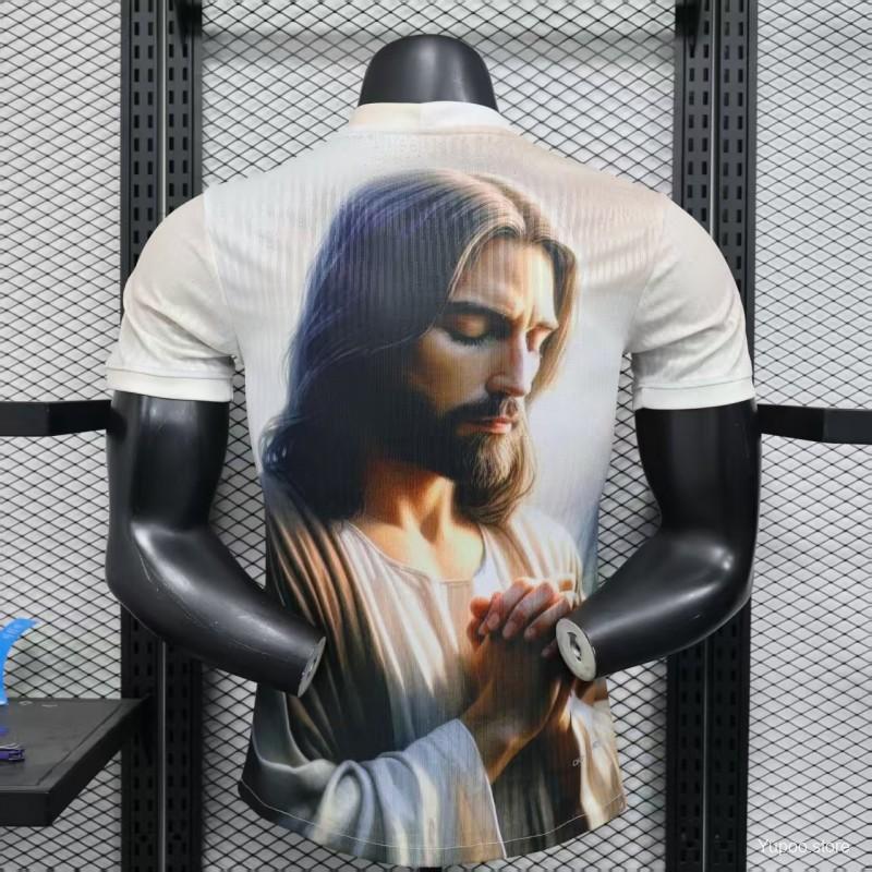 0e55117d7a4b1357.jpg Player Version 2025 Brazil White with Jesus Praying Portrait Jersey - Image 6