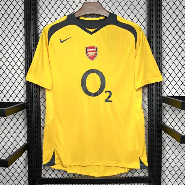 Retro 05/06 Arsenal Away Jersey