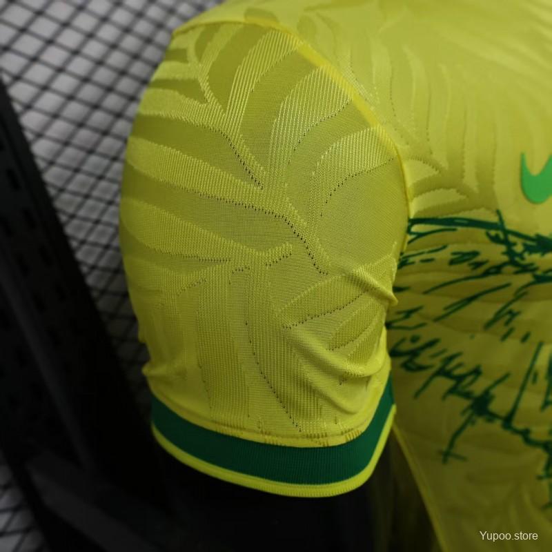 329b58be1ecd0ac0.jpg Player Version 2025 Brazil Yellow with Green Animal Pattern Jersey - Image 10