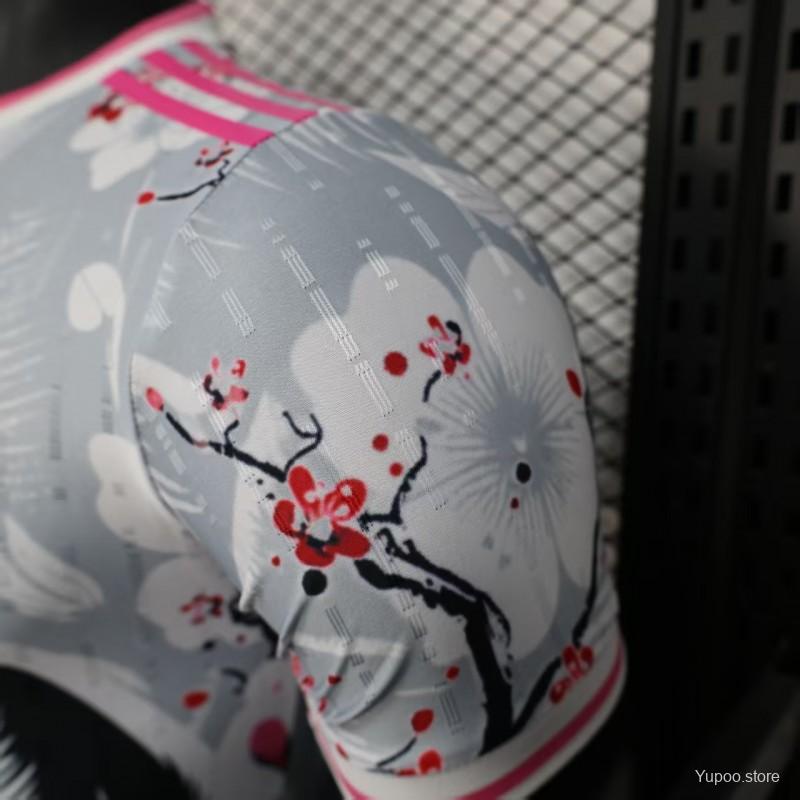 706db4ada962126c.jpg Player Version 2025 Japan White with Fox and Cherry Blossom Pattern Jersey - Image 9