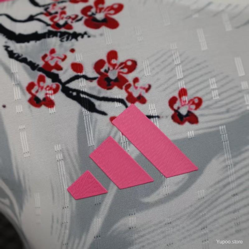 817142e6c708938d.jpg Player Version 2025 Japan White with Fox and Cherry Blossom Pattern Jersey - Image 8