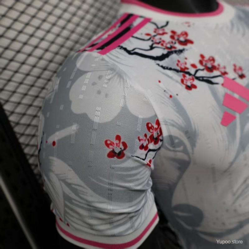 dbb0db7247b195f1.jpg Player Version 2025 Japan White with Fox and Cherry Blossom Pattern Jersey - Image 10