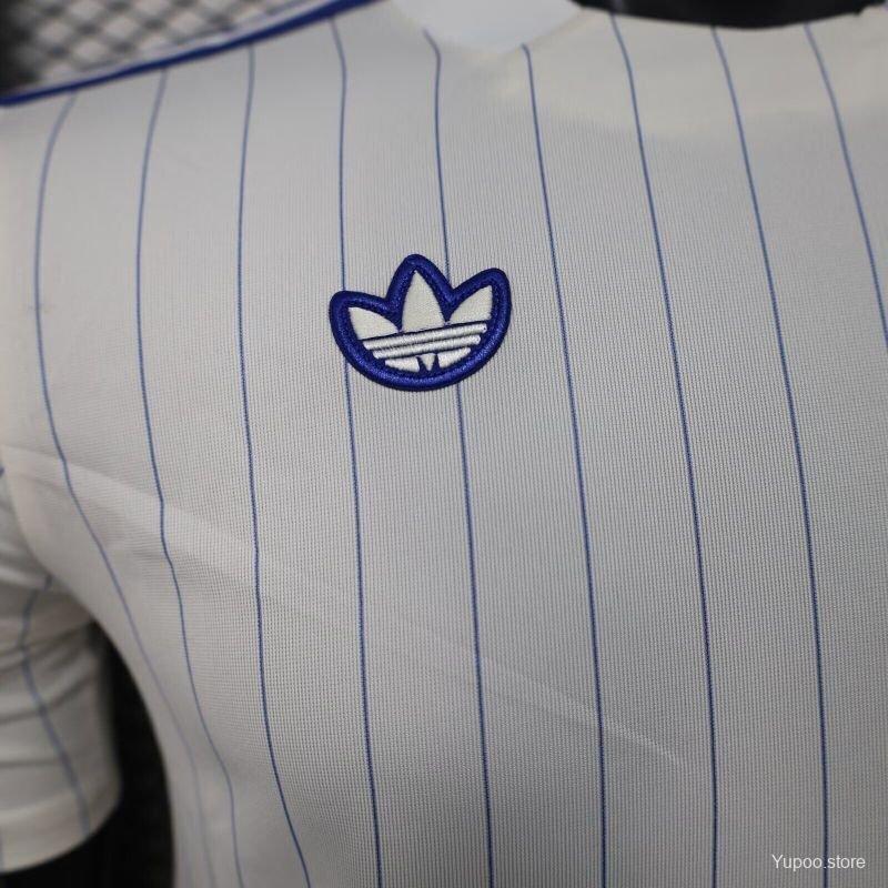 026dd863624cae5ba398746a.jpg Player Version 25/26 Chelsea Adidas Original Terrace Icons WHITE Jersey - Image 7