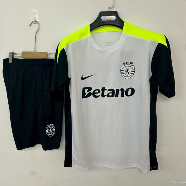 25/26 Sporting Lisbon Pre-match Training Jersey Off-white+Shorts