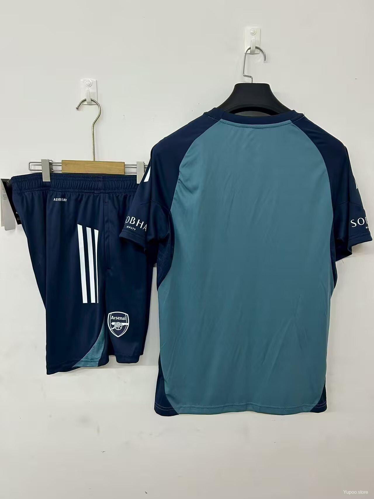 22db6bbcd61bac4f.jpg 25/26 Arsenal Pre-Match Training Jersey Navy Blue+ Shorts - Image 3