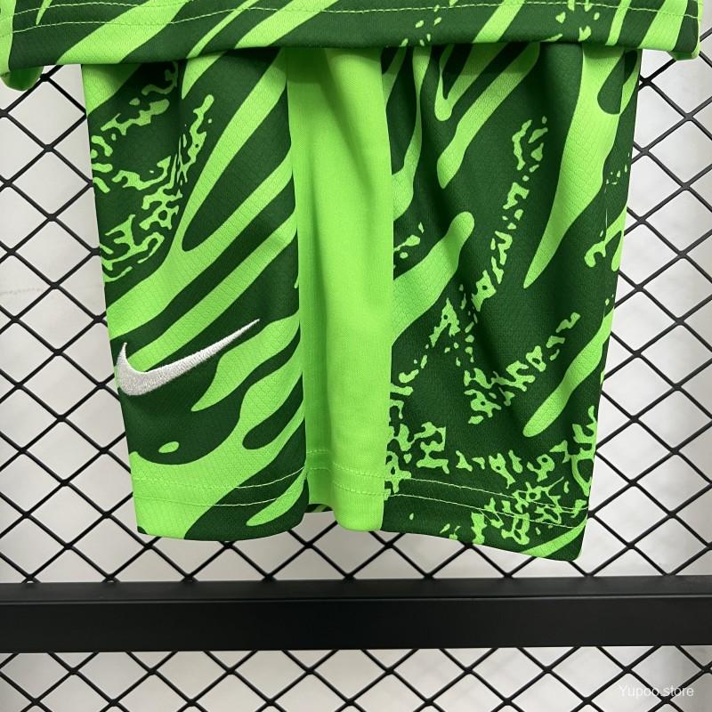 36411e691f0e8c4f.jpg 25/26 Kids Sporting Lisbon Goalkeeper Green Jersey - Image 13