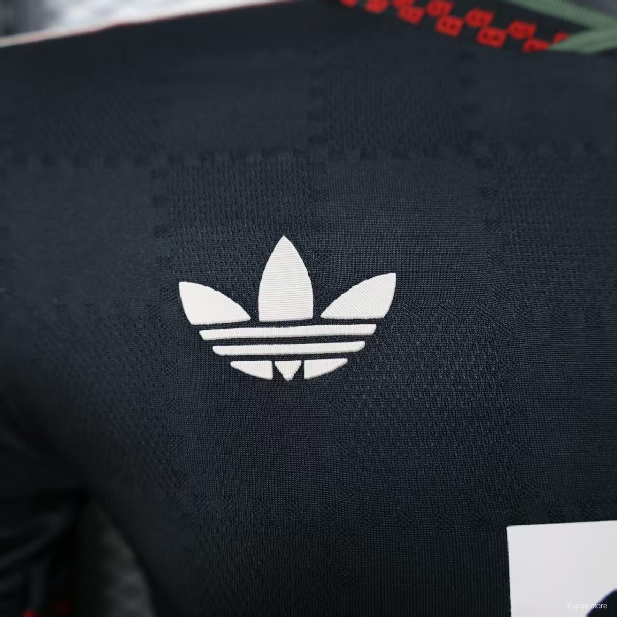 Player Version 25/26 Bayern Munich Oktoberfest Black Jersey - Image 10