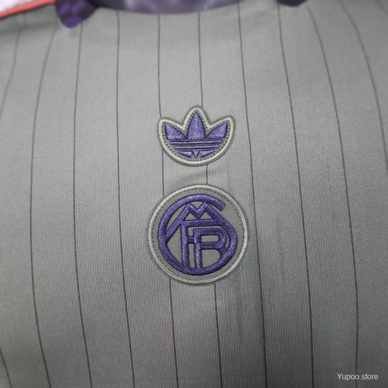 5e69ddbbb12a522e.jpg Player Version 25/26 Bayern Munich Grass Green Casual Jersey - Image 4