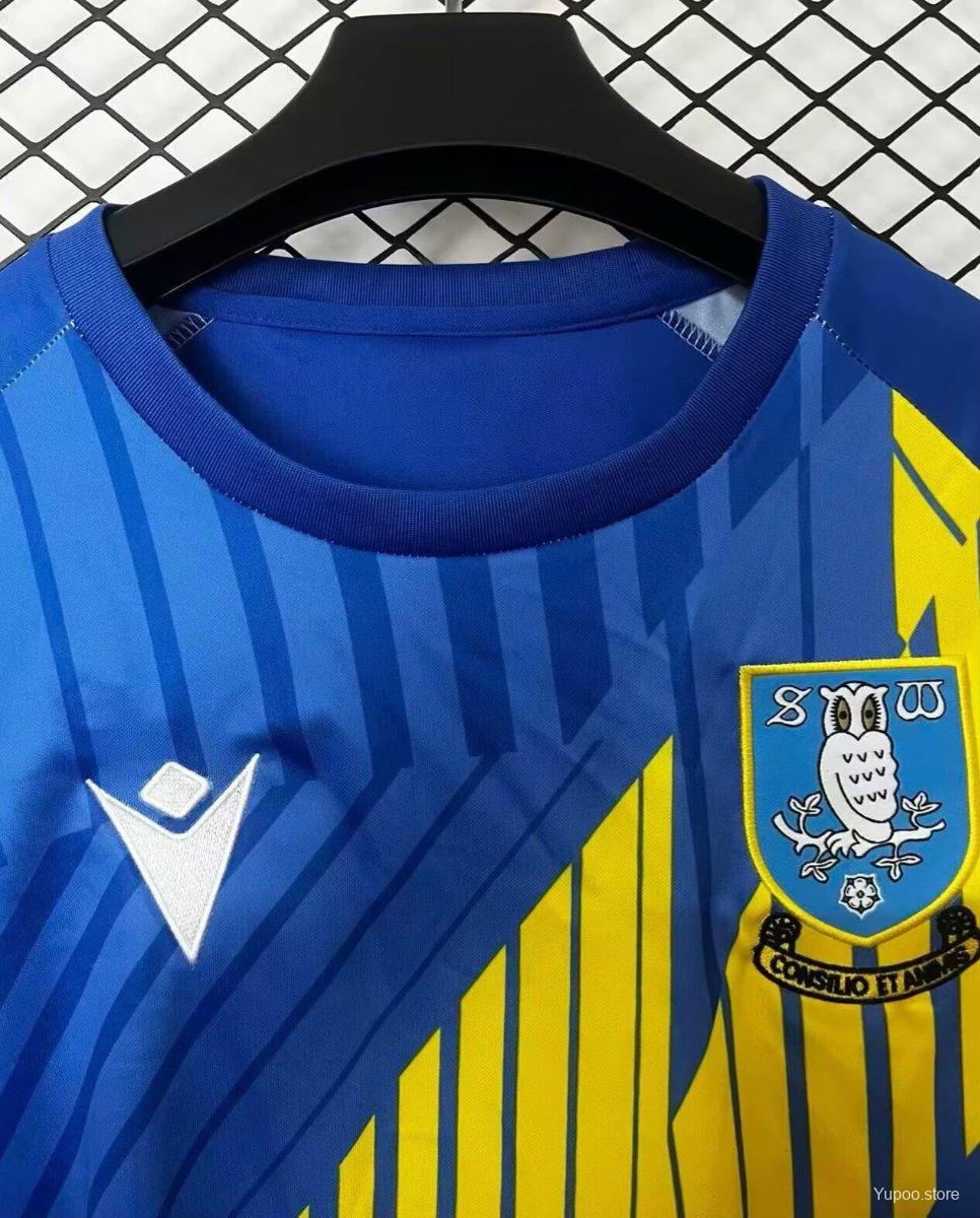 6dab079e084518f89a8d8b28.jpg 25/26 Sheffield Wednesday M25 Adult Warm Up Jersey - Image 3