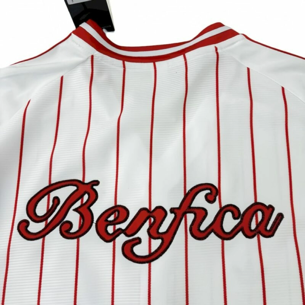 85ac4728970bba3c244727dc.webp 2025/26 Benfica US Pack Jersey - Image 4