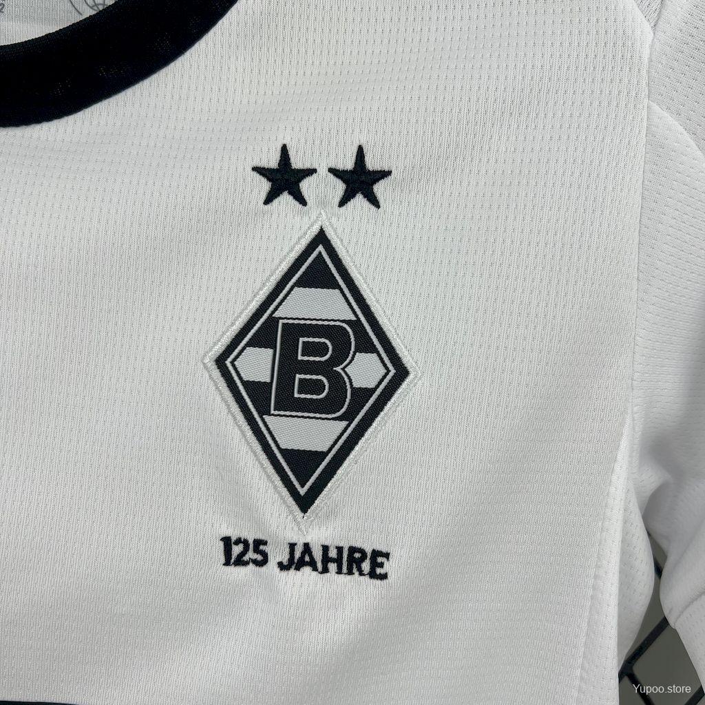 8f3b49d337534cbc.jpg 2025/26 KidsBorussia Mönchengladbach Home Kit - Image 4