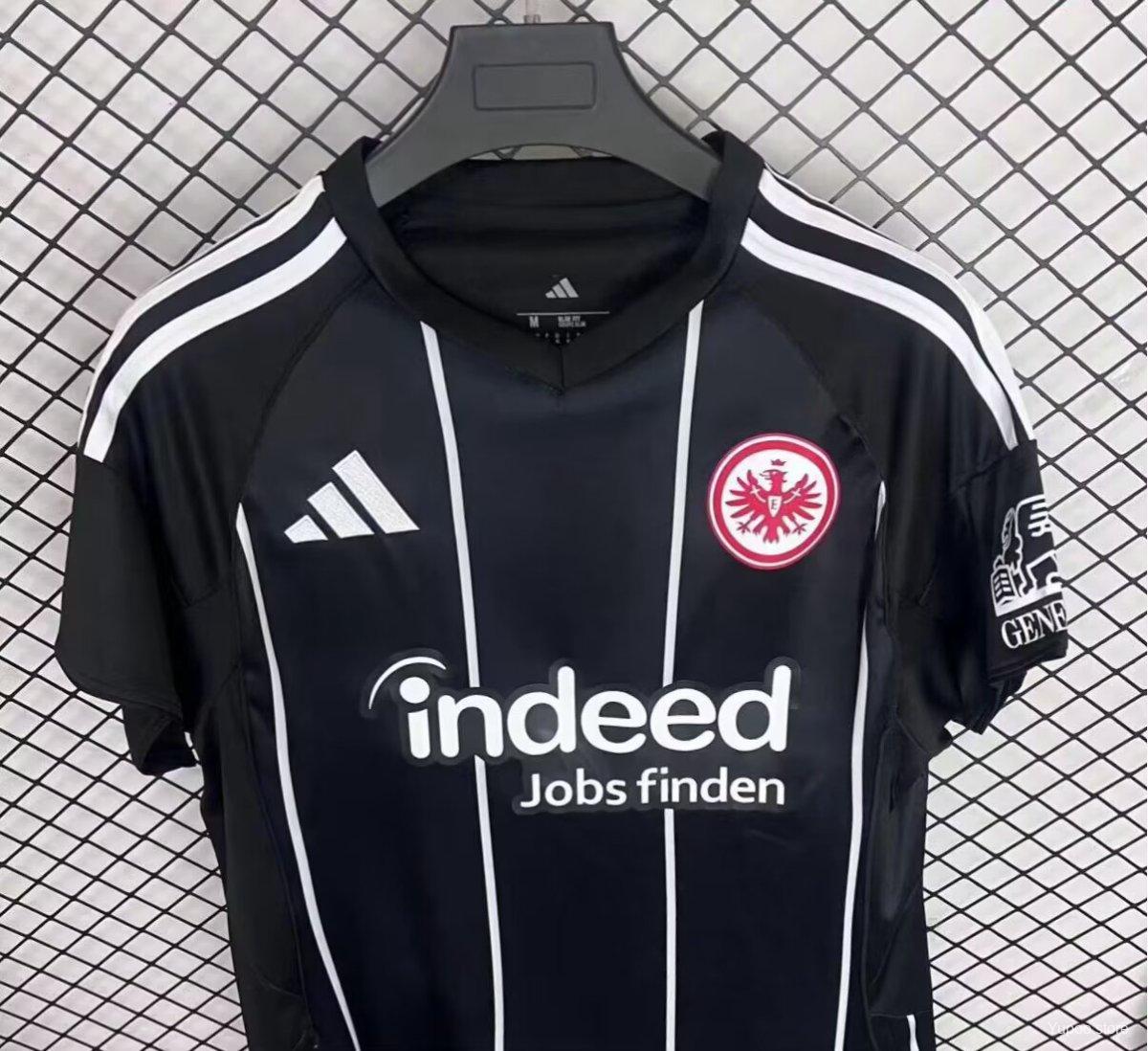 a2ff9f75e457c65ee36e489e.jpg 25/26 Eintracht Frankfurt Champions League Black Jersey - Image 3