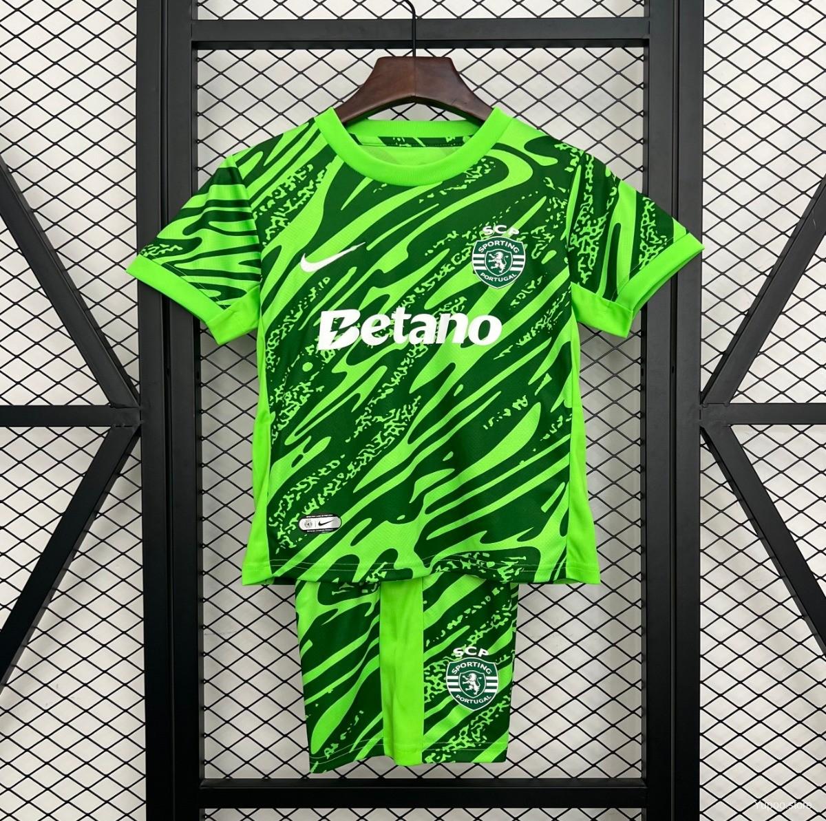 a6191e141ba21aa240b72890.jpg 25/26 Kids Sporting Lisbon Goalkeeper Green Jersey - Image 1