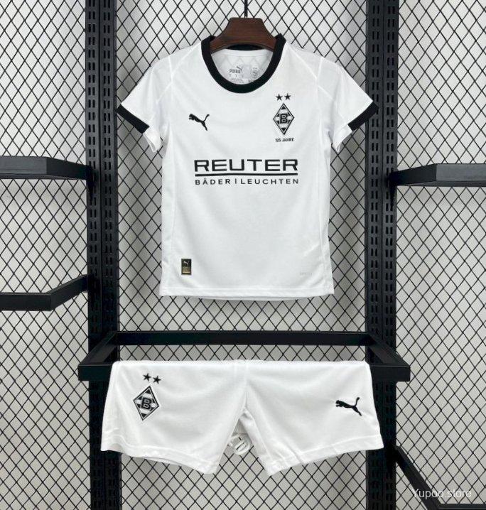 ae46e7e3568ad926936a9a95.jpg 2025/26 KidsBorussia Mönchengladbach Home Kit - Image 1