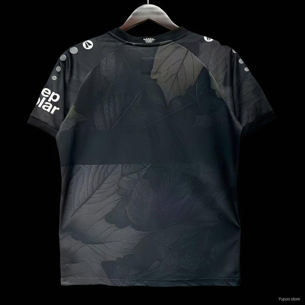 Technical Mastery: Why Black Kits Outperform on the Pitch