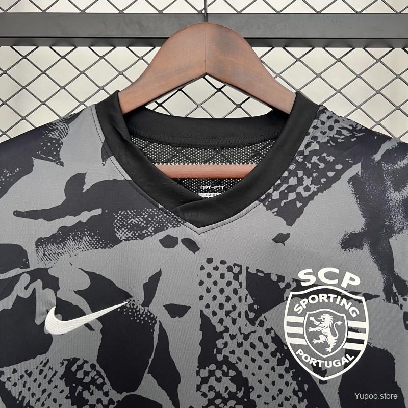 bbbd5e2c69b32a7d.jpg 25/26 Sporting Lisbon Grey Pre-Match Jersey - Image 3