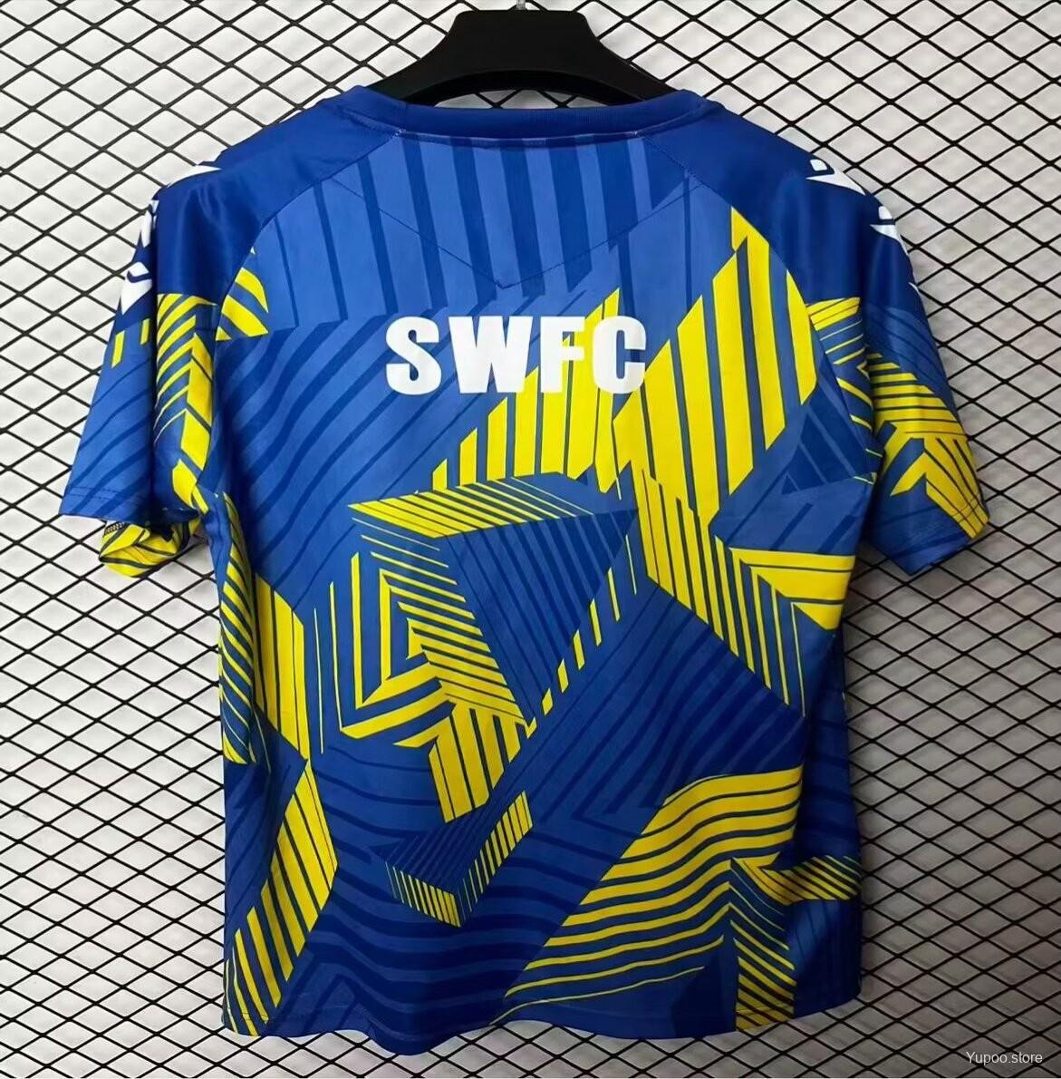 c99c4d2927a4b0d494d85a35.jpg 25/26 Sheffield Wednesday M25 Adult Warm Up Jersey - Image 5
