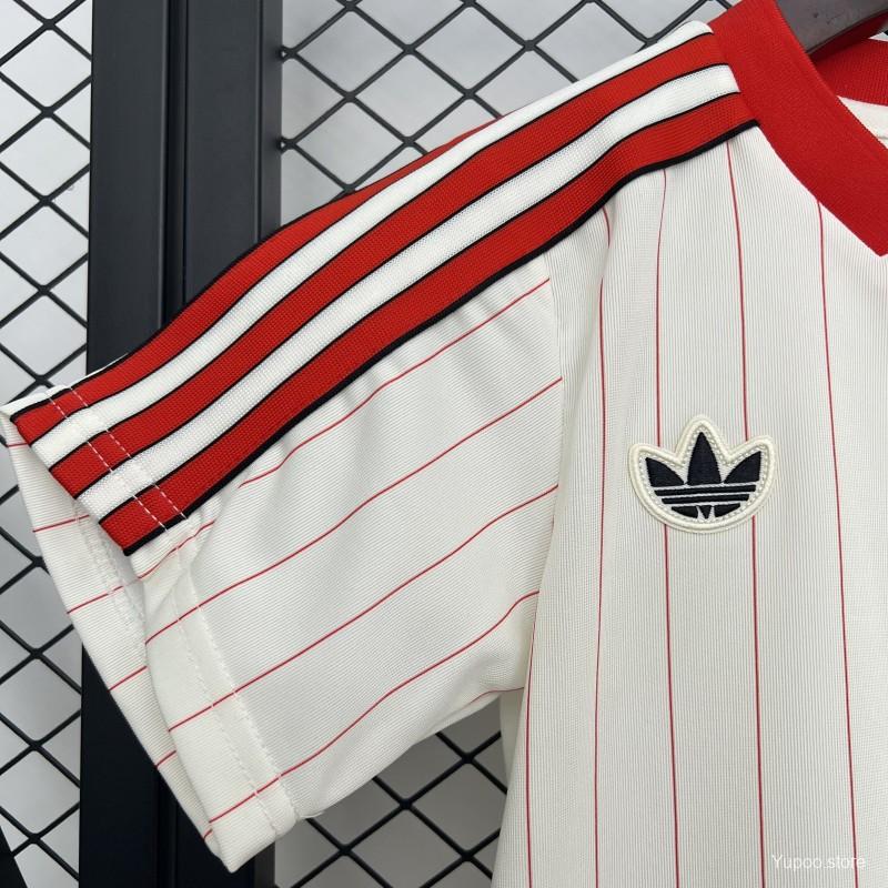 f1fa33478c740c88.jpg 2025/26 KIds Benfica Benfica X Adidas Originals SL Jersey - Image 5
