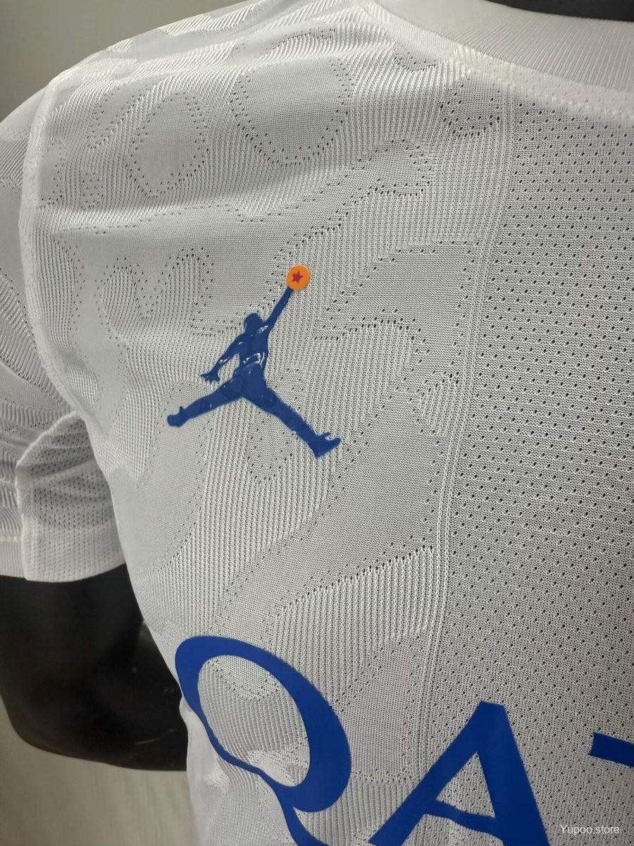 f7573253635aed716843b6bd.jpg Player Version 25/26 PSG x Dragon Ball White Special Jersey - Image 8