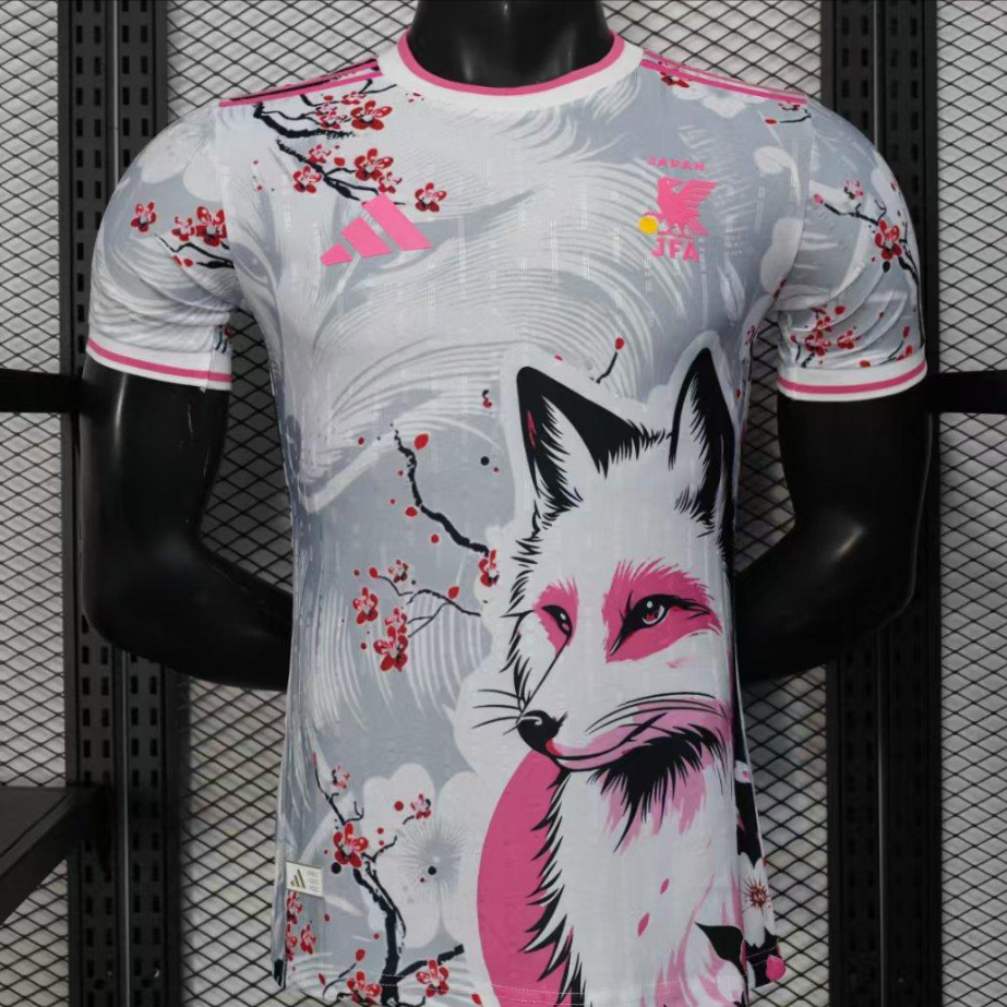 Why Is the Japan Soccer Jersey a Must-Have for Fans?